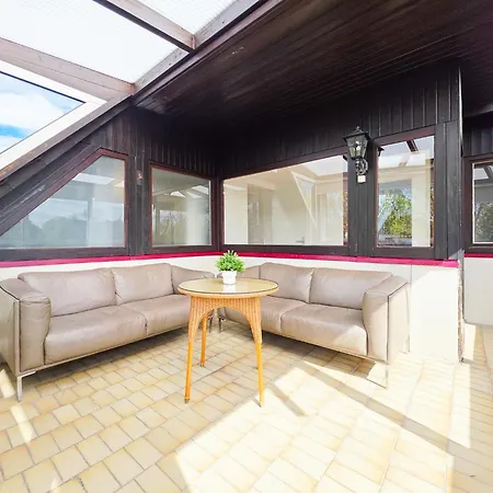 Apartman Tolstov - Airport